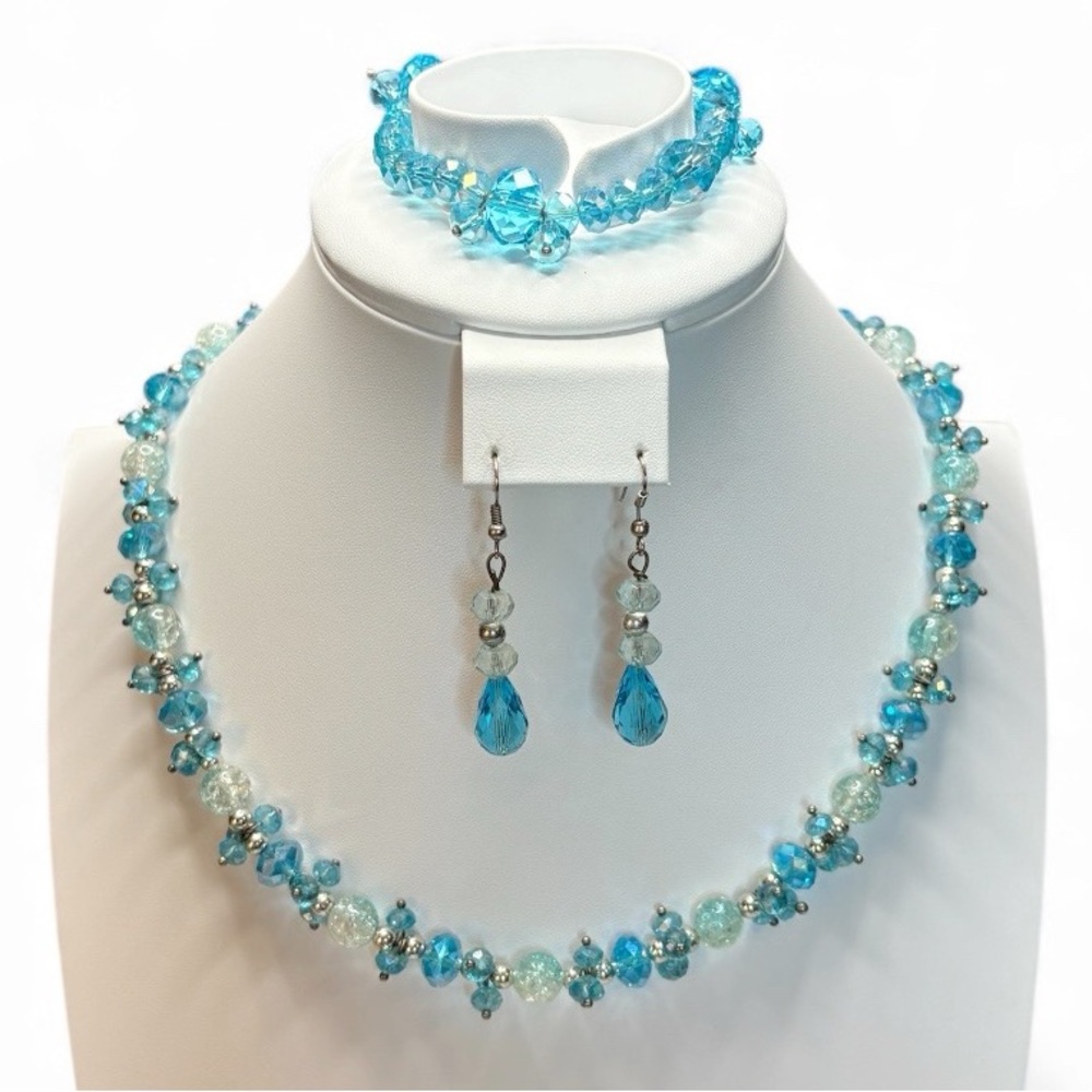 EUC Handmade Aqua Crystal Necklace, Bracelet & Earring Set – One of a Kind